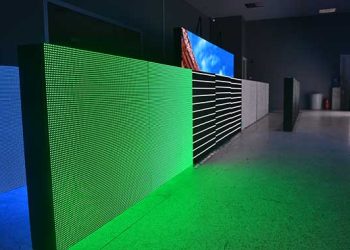 Amasya’da üretilen LED ekranlar Katar yolunda