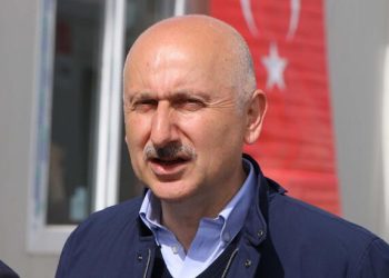 Bakan Karaismailoğlu deprem bölgesi Adıyaman’da son durumu değerlendirdi