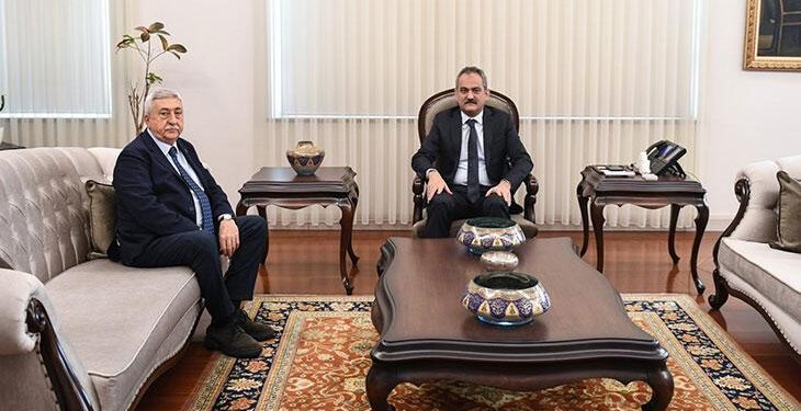 Bakan Özer: Deprem bölgesindeki 4 ilin okul kantincilerinden kira alınmayacak