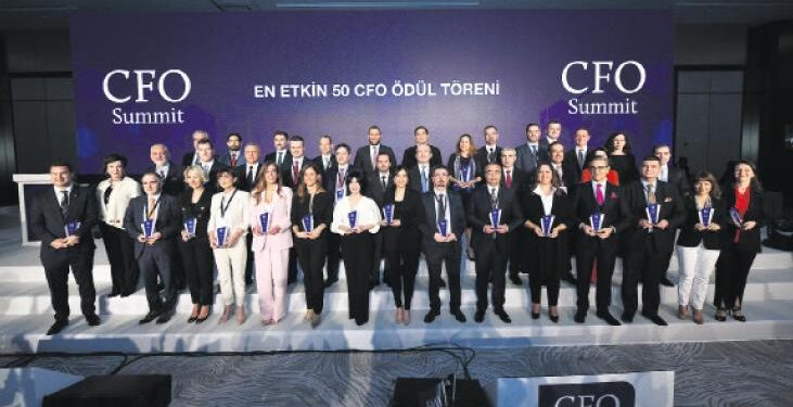 ‘Belirsizliklere karşı dayanıklı olmak şart’