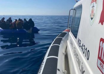 İzmir’de 154 göçmen yakalandı, 66 göçmen kurtarıldı