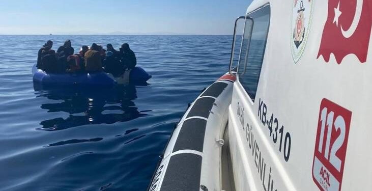İzmir’de 154 göçmen yakalandı, 66 göçmen kurtarıldı