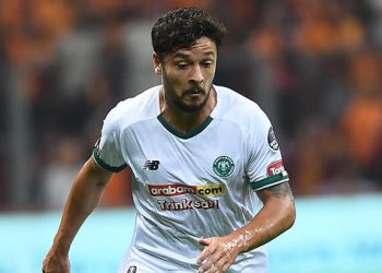 Konyaspor’dan Ahmet Oğuz’a ceza!