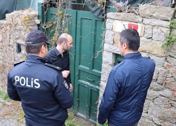 Rıza Sarraf’ın köşkünde keşif yapılıyor