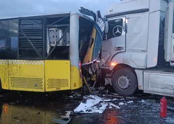 TEM’deki kazadan acı haber geldi: 2 kişi hayatını kaybetti