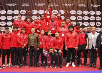 TGF Başkanı Şeref Eroğlu: Türk bayrağını gururla temsil etmeye devam edeceğiz