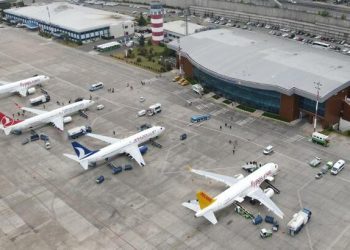 Bakan Uraloğlu’ndan Trabzon’a yeni havalimanı müjdesi