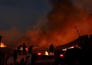 Bursa yangını sonrası Bakan Kacır açıkladı! KOSGEB Acil Destek Kredisi verilecek