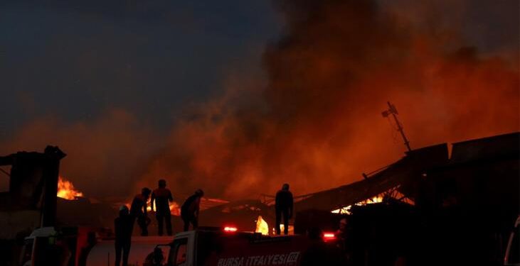 Bursa yangını sonrası Bakan Kacır açıkladı! KOSGEB Acil Destek Kredisi verilecek