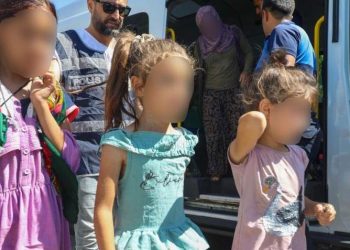 Dilencilere operasyon! Üzerlerinden çıkan para şoke etti