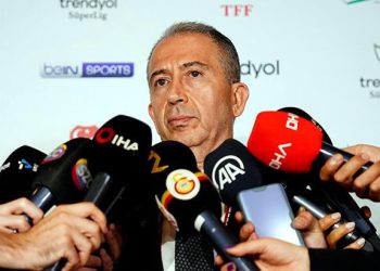 Galatasaray’da ‘hitabet’ polemiği