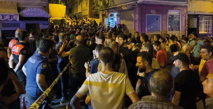 Kıraathanede ’40 liralık’ hesap kavgası: 1 yaralı