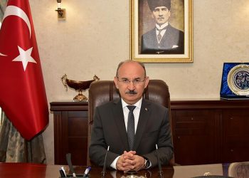 Sakarya Valiliği’ne yeni isim! Resmi Gazete’de yayımlandı