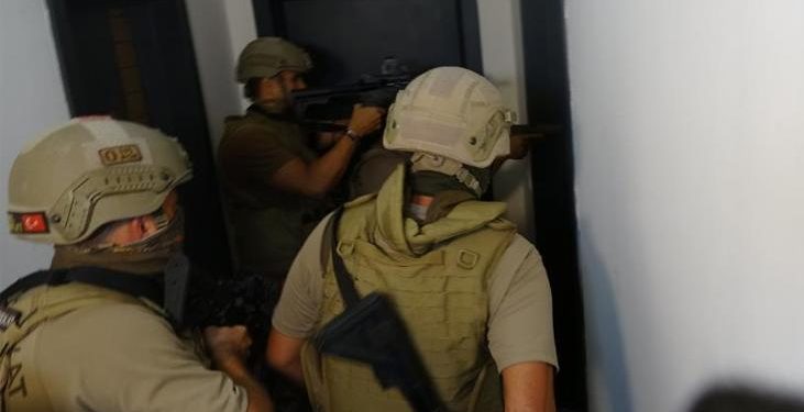 15 gün takip edildi! Kiraladıkları evi uyuşturucu imalathanesine çevirdiler