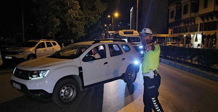 Adana’da helikopter destekli ‘Huzur ve Güven’ uygulaması