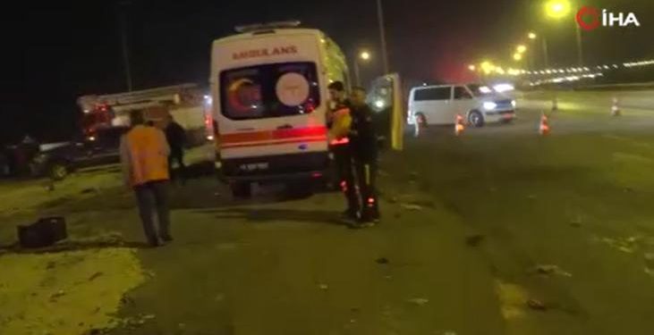 Gece yarısı feci kaza! Freni patlayan TIR dehşet saçtı