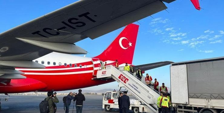 Gazze’ye yardım taşıyan Cumhurbaşkanlığı uçağı yola çıkıyor