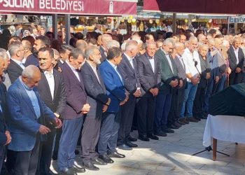 Necip Fazıl Kısakürek’in oğlu son yolculuğuna uğurlandı